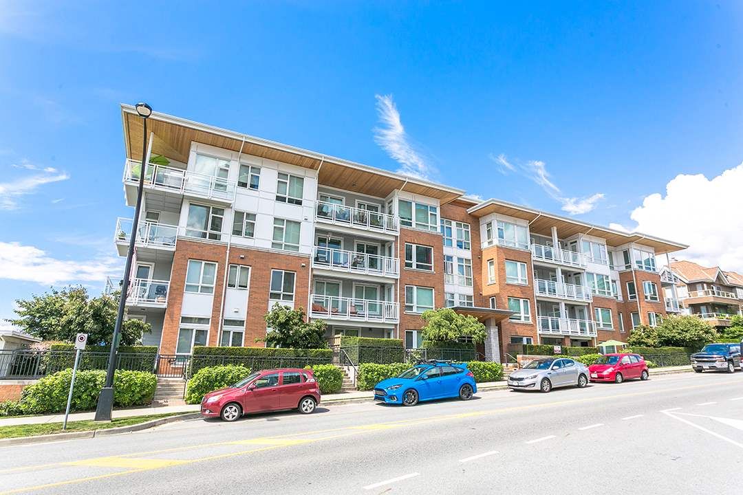 Central Lonsdale, North Vancouver 307 717 CHESTERFIELD AVE in North Vancouver Open House on Saturday, November 2, 2019 2:00PM - 4:00PM
